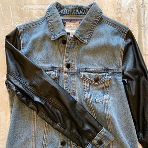forever21 denim jacket w/faux leather sleeves